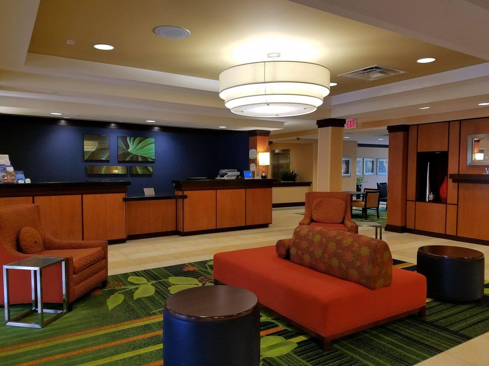 Fairfield Inn And Suites By Marriott Naples Golden Gate Exterior photo